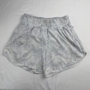 Lululemon Track That Short 5" Inseam Womens size 6 Running Athleisure Workout